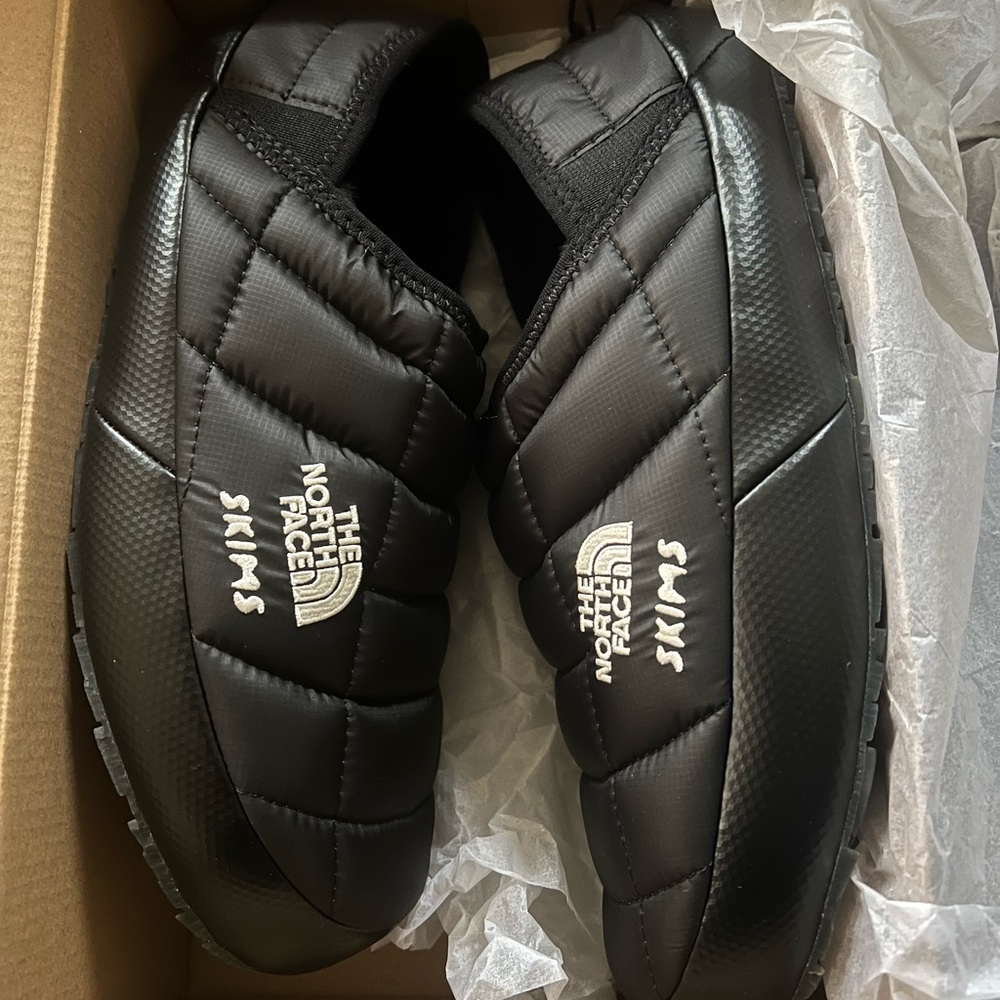 TMF X SKIMS SLIPPERS